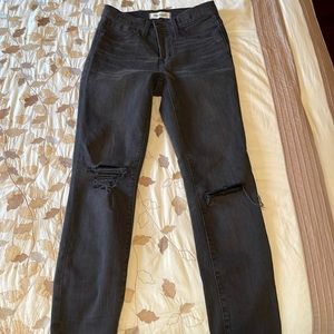 9inch Mid Rise Skinny Jean